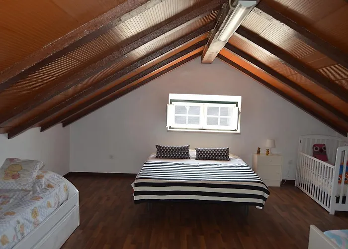 Casinha Da Avo Maria بيت للعطل